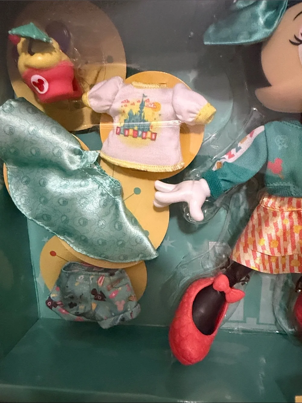Disney Minnie Mouse Doll. Play in the Park Minnie Mouse Doll.